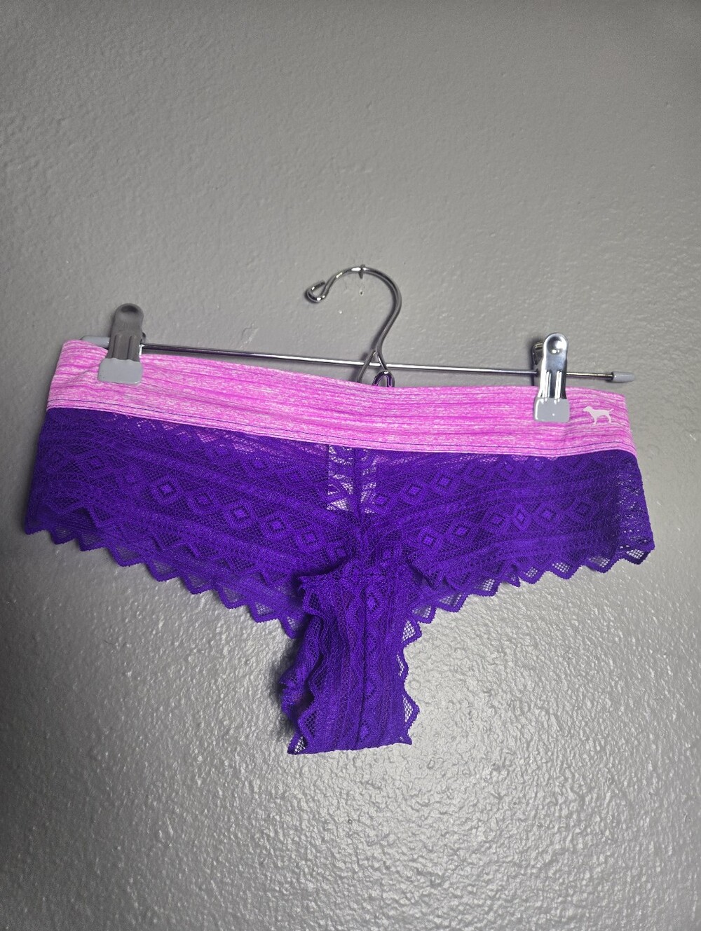 PINK Victoria's Secret Purple Lace Extra Low Rise Cheekster Size Medium NWT